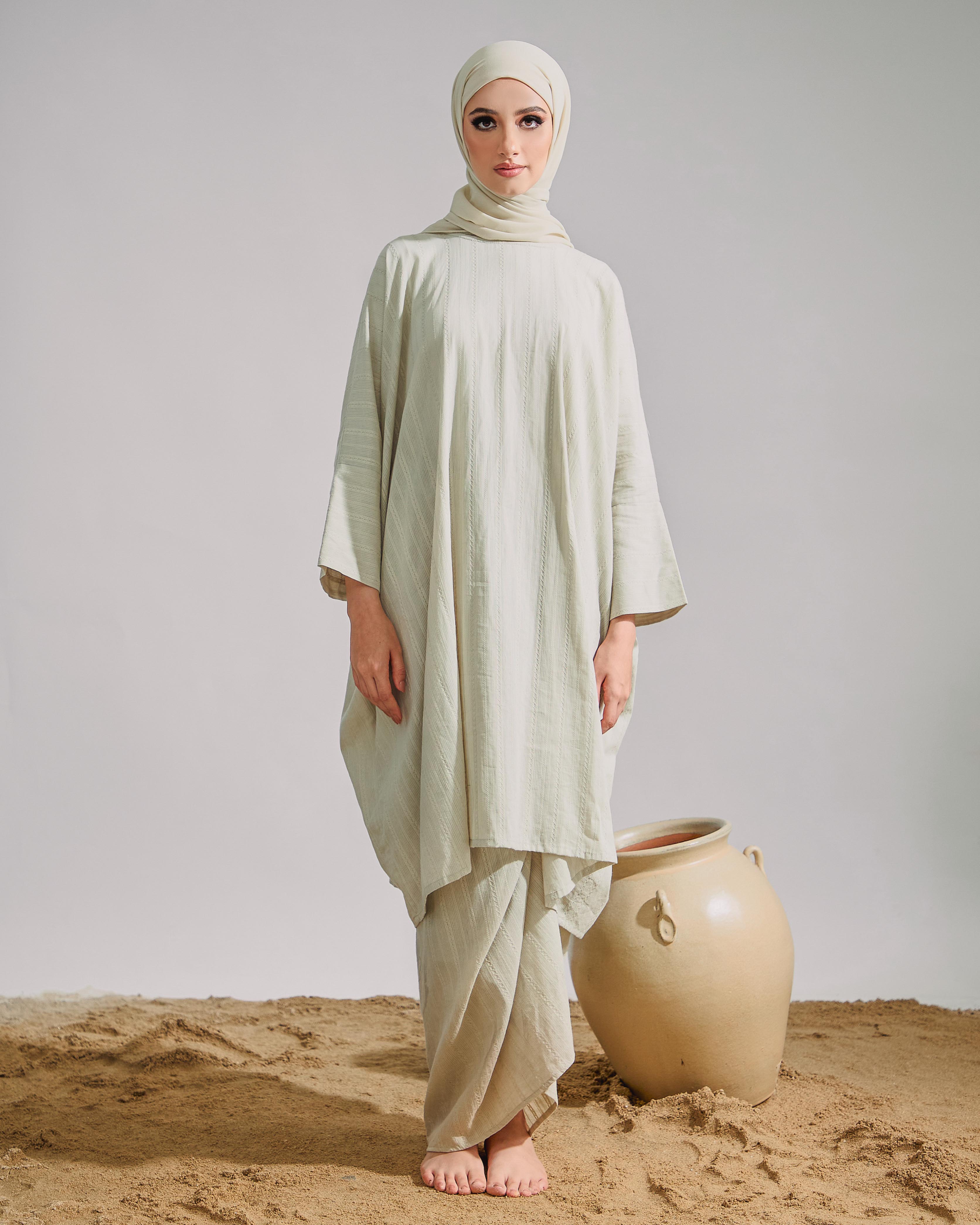 NOUR IN SAGE